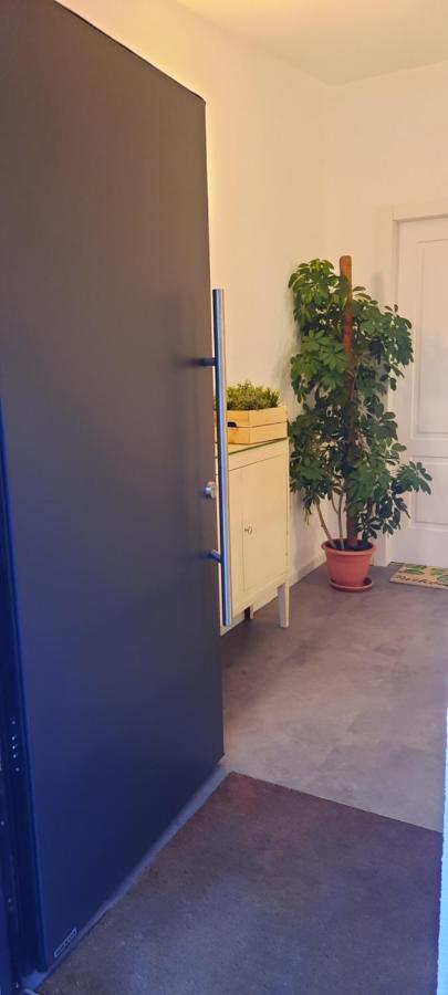 Villa Belvedere_Studio Flat San Fermo della Battaglia Экстерьер фото