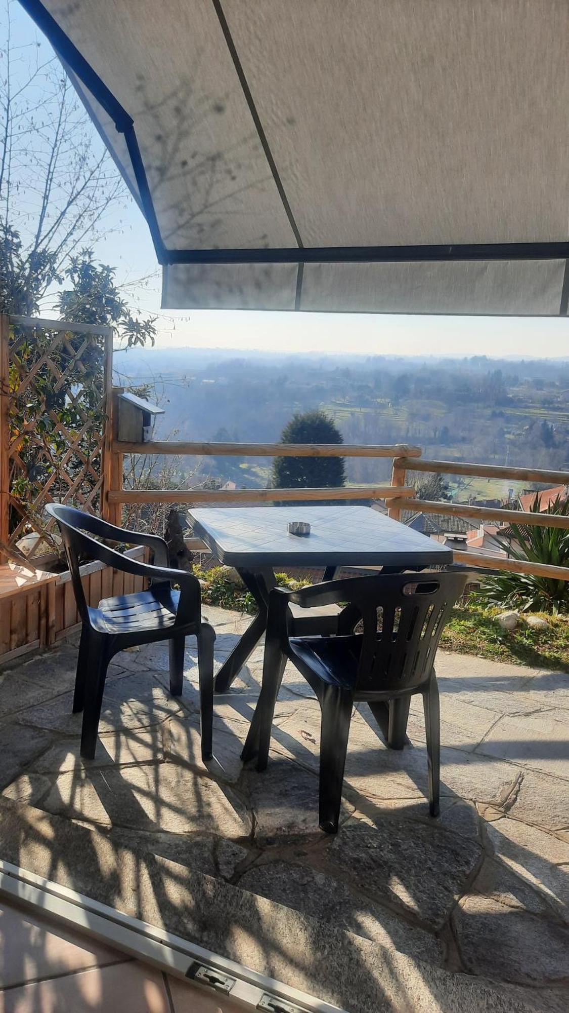 Villa Belvedere_Studio Flat San Fermo della Battaglia Экстерьер фото