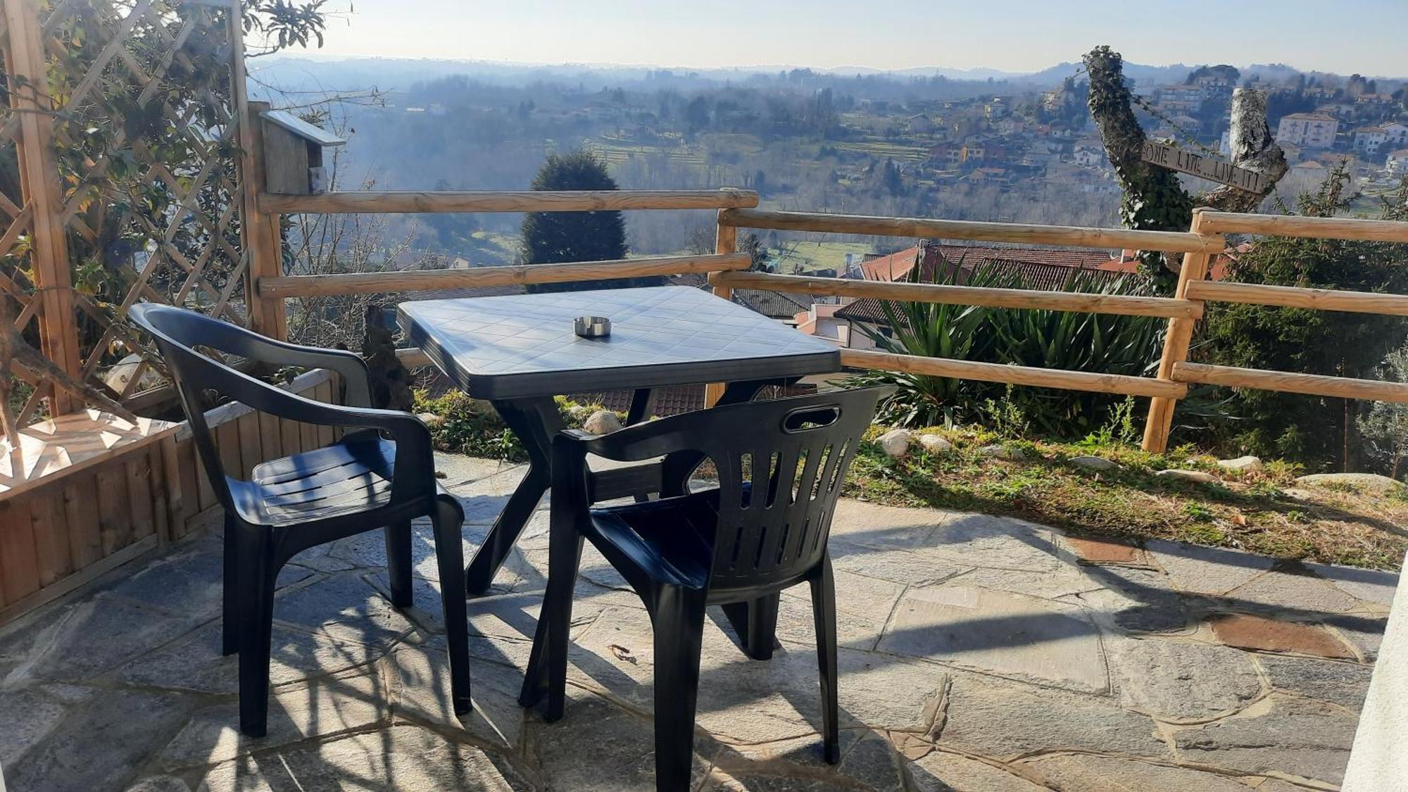 Villa Belvedere_Studio Flat San Fermo della Battaglia Экстерьер фото