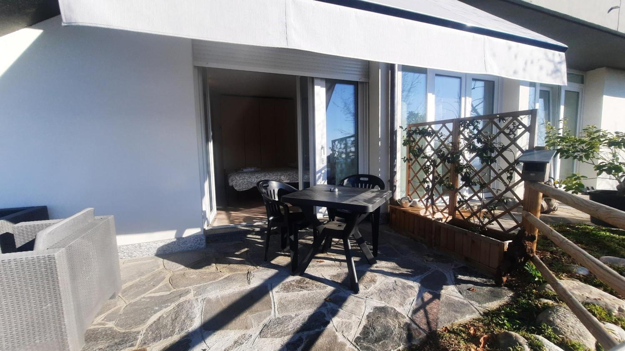 Villa Belvedere_Studio Flat San Fermo della Battaglia Экстерьер фото